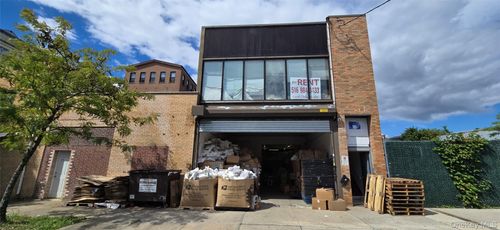 12717 20th Avenue, New York, NY, 11356 | Card Image