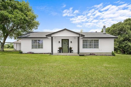 4228 Fm 390 Rd W, Burton, TX, 77835-5586 | Card Image