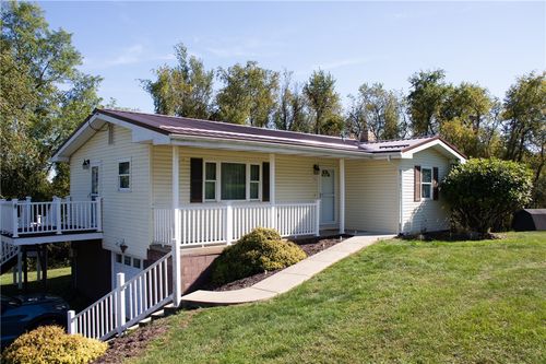 38 Wolfram Rd, Washington, PA, 15301-9355 | Card Image