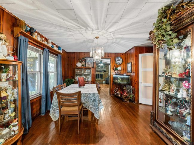 1213 E 1 St, House other with 3 bedrooms, 2 bathrooms and null parking in Hughes Springs TX | Image 7