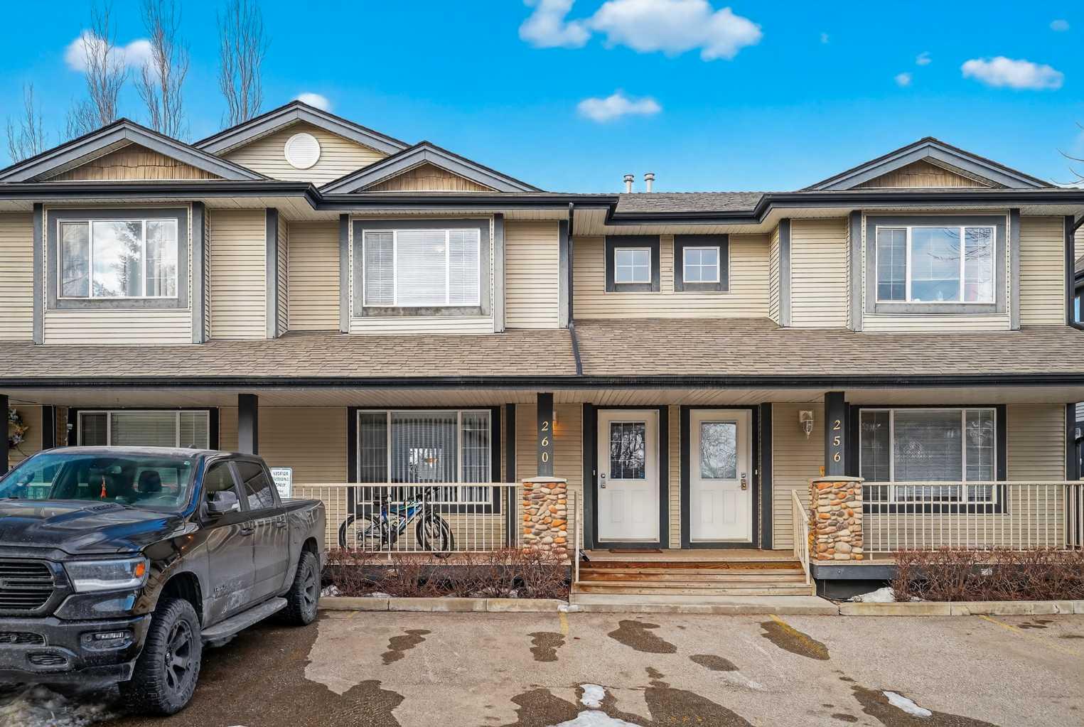 Residential in Chestermere 3
