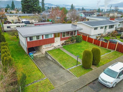 2738 14th Ave, Port Alberni, YT, Y9Y2K7 | Card Image