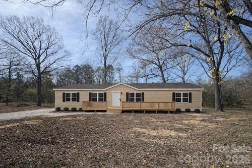 718 Hines Rd, Mooresboro, NC, 28114-7605 | Card Image