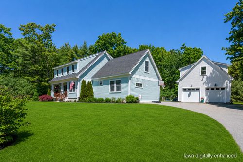 15 Turner Dr, Cape Neddick, ME, 03902-7519 | Card Image