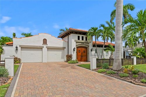 2950 Alton Dr, ST PETE BEACH, FL, 33706-2704 | Card Image