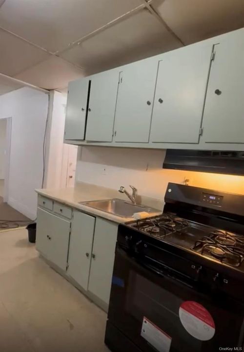 apt-3-30 E Main St, Middletown, NY, 10940-5834 | Card Image