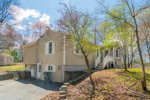 10 Beacon St, Londonderry, NH, 03053-3354 | Card Image