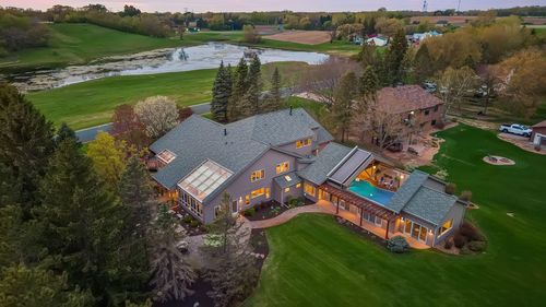 5277 Jamaca Ave N, Lake Elmo, MN, 55042-9581 | Card Image