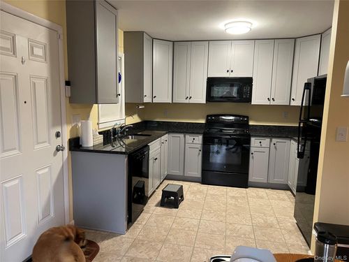 2-7 Bank St, Cold Spring, NY, 10516-2217 | Card Image