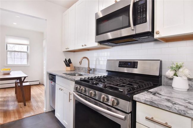 APT-2R - 445 Broadway, Home with 2 bedrooms, 2 bathrooms and null parking in Hastings On Hudson NY | Image 5