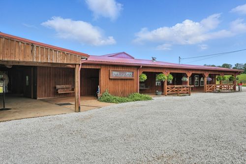 1880 Clydeton Rd, Waverly, TN, 37185-3175 | Card Image