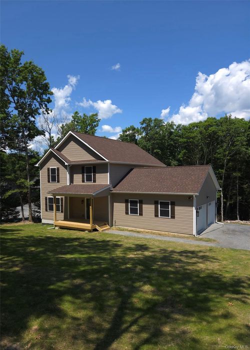 1025 Pine Kill Rd, Wurtsboro, NY, 12790-8201 | Card Image