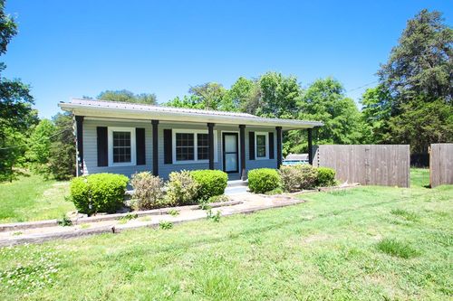 13400 Old Kentucky Rd, Walling, TN, 38587-5502 | Card Image