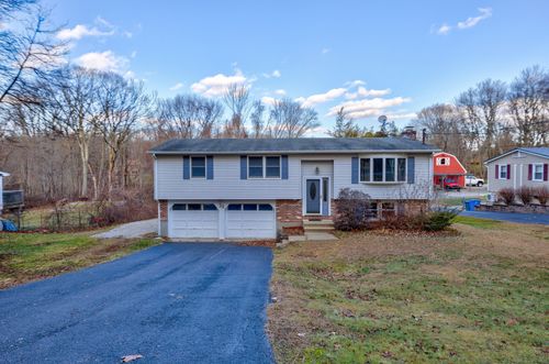 39 Turner Road, Montville, CT, 06370 | Card Image