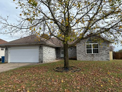 424 S Southgate Dr, Nixa, MO, 65714-9004 | Card Image