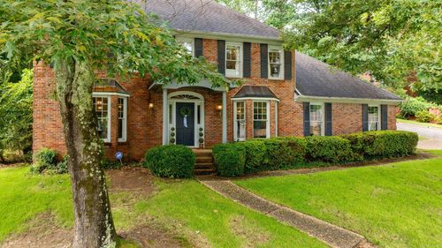 181 Pebble Beach Dr, Little Rock, AR, 72212-2646 | Card Image