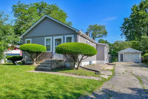 29W360 Brown St, West Chicago, IL, 60185-3645 | Card Image