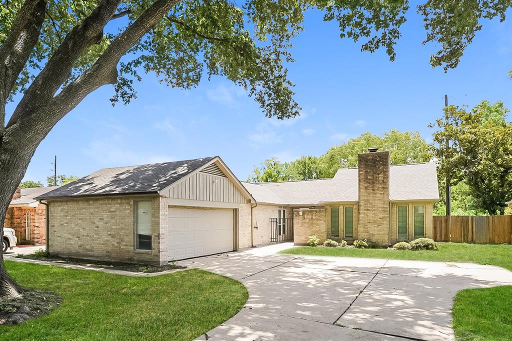 Pincay Oaks St, Houston, TX 77088
