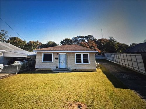 127 5th St, Bridge City, LA, 70094-3203 | Card Image