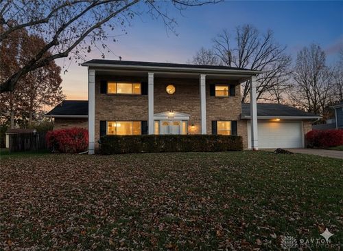 8340 Paragon Rd, Washingtn Twp, OH, 45458-2135 | Card Image