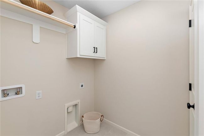 NOT ACTUAL HOME | Image 15