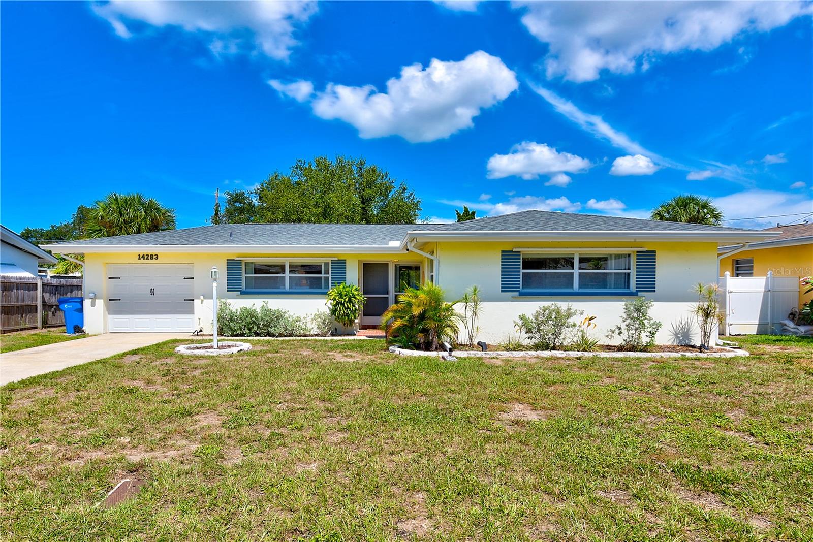 Sharon Dr, Largo, FL 33774