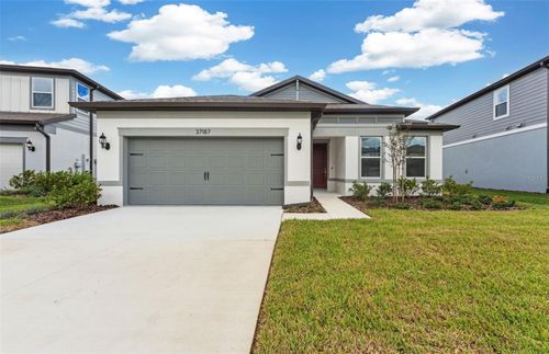 37187 Clinch Cir, ZEPHYRHILLS, FL, 33540-6600 | Card Image