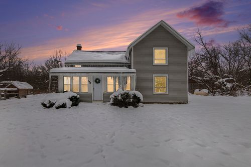 182 40th St, Allegan, MI, 49010-9144 | Card Image