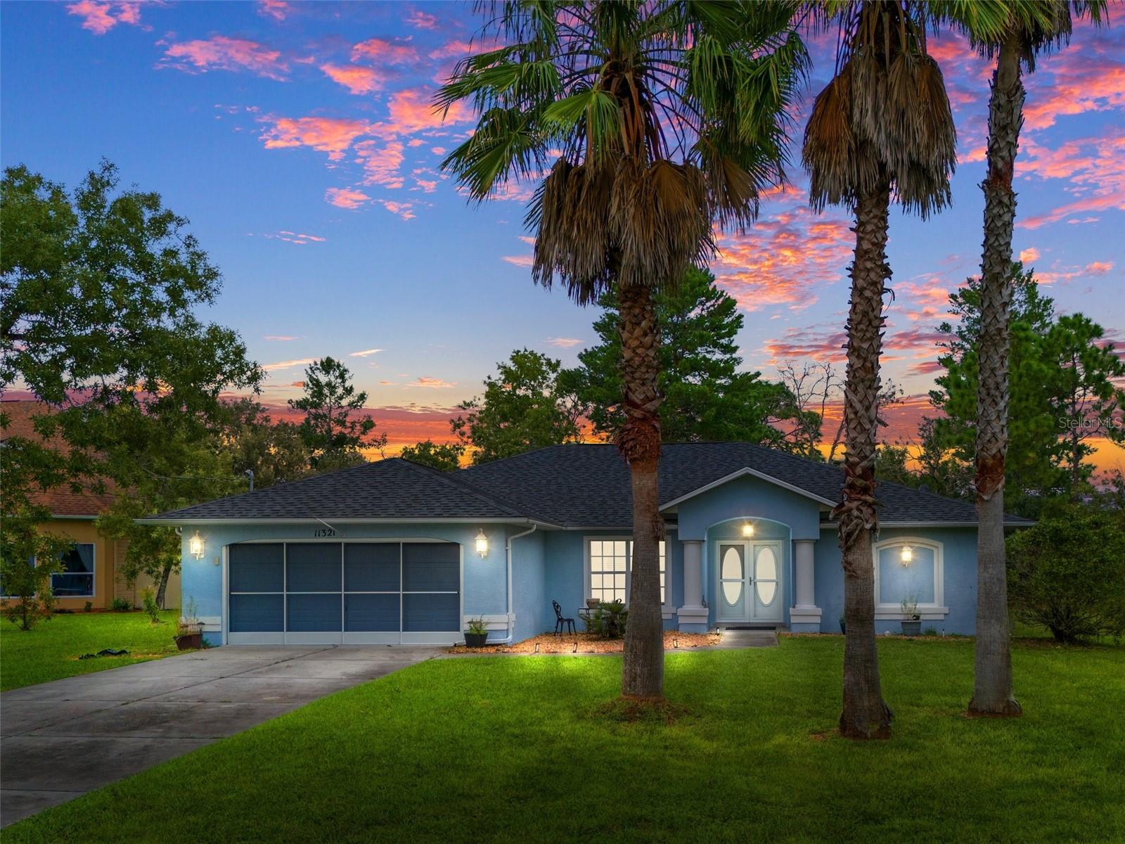 Gyrafalcon Ave, Weeki Wachee, FL 34613