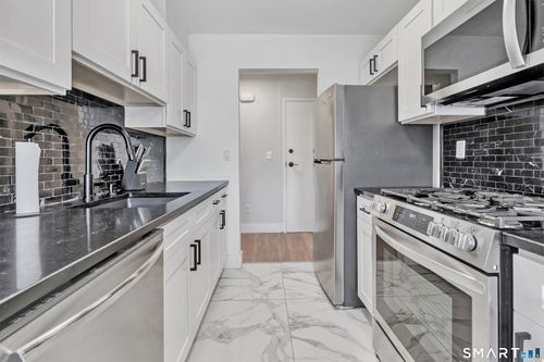 53-53 Carriage Dr, Milford, CT, 06460-7556 | Card Image