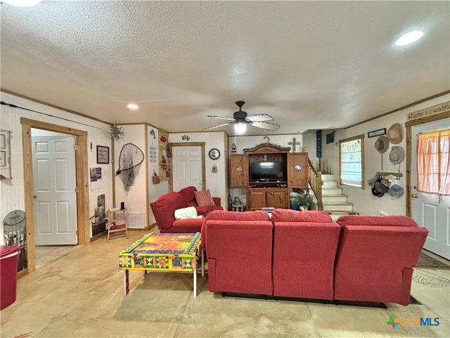 604 N 14 Th St, House other with 3 bedrooms, 3 bathrooms and null parking in Port O Connor TX | Image 16