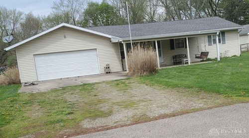 7808 Myrtle Dr, Franklin, OH, 45005-4117 | Card Image