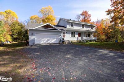 33 Humphrey Dr, House other with 4 bedrooms, 2 bathrooms and 12 parking in Seguin ON | Image 3