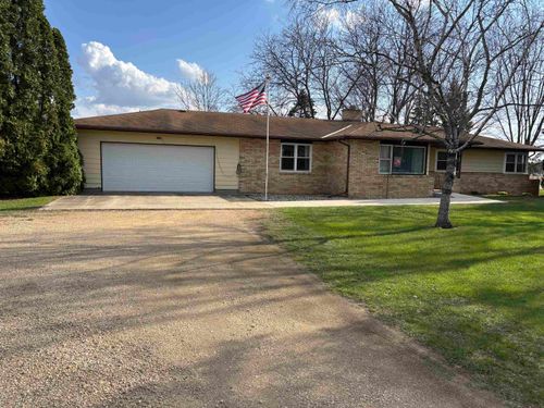 E10979 Highway 60, Prairie Du Sac, WI, 53583 | Card Image