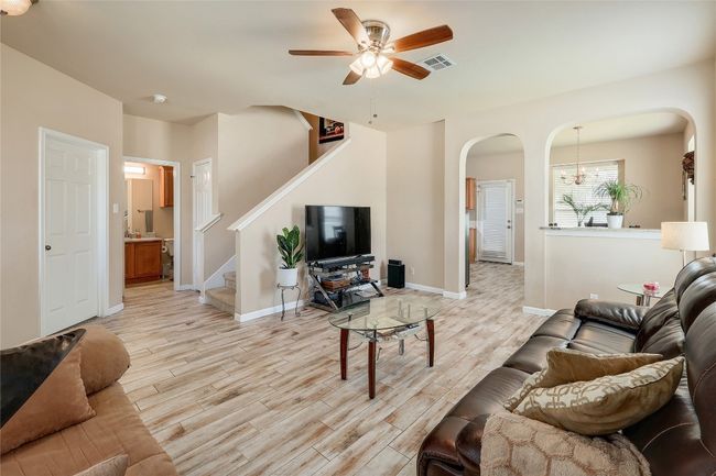Living Room | Image 5