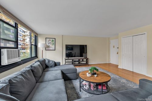 apt-3a-10 162nd St, Whitestone, NY, 11357-2113 | Card Image