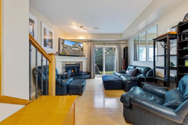 3 - 11331 Cambie Road, Townhouse with 3 bedrooms, 2 bathrooms and 2 parking in Richmond BC | Image 4