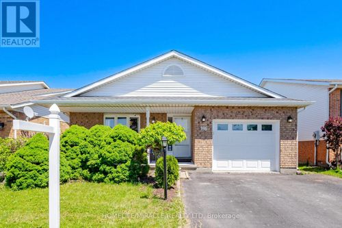 196 First St Louth, St. Catharines (Grapeview), ON, L2S0A6 | Card Image