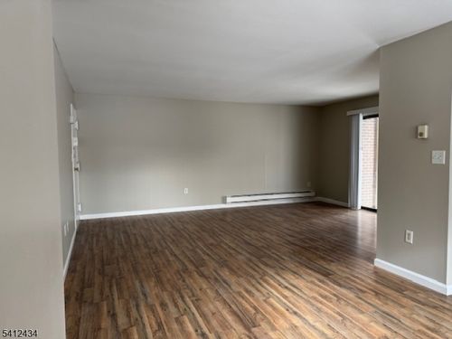 3-3331 State Rt 94, Hamburg, NJ, 07419-2506 | Card Image