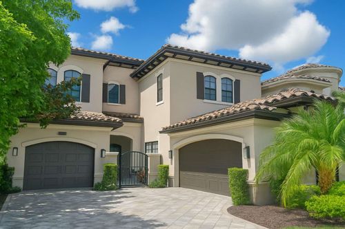 8151 Lost Creek Ln, Delray Beach, FL, 33446-0023 | Card Image