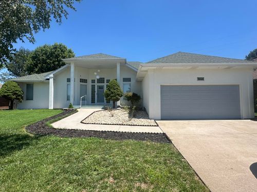 4566 S Park Ave, Springfield, MO, 65810-1405 | Card Image