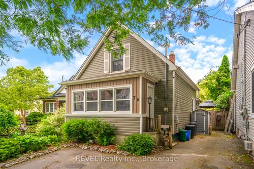 70 York St, Saint Catharines, ON, L2R6C7 | Card Image