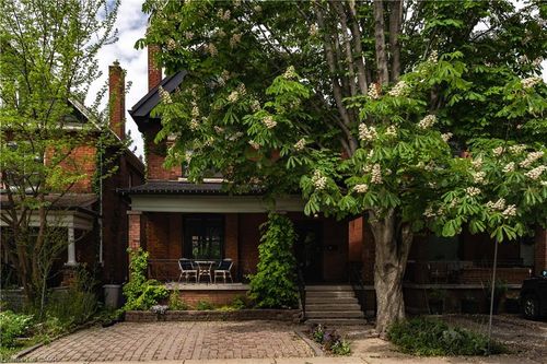 44 St Clair Avenue, Hamilton, ON, L8M2N3 | Card Image