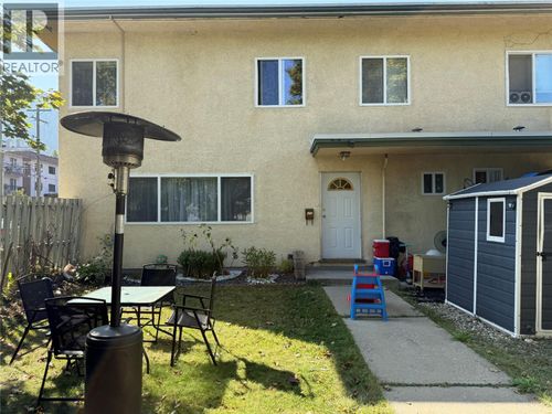 455 Richards St W, Nelson, BC, V1L3K2 | Card Image