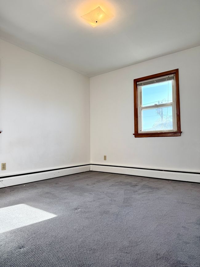APT-2 - 10 Fairview Ave, Home with 1 bedrooms, 1 bathrooms and 1 parking in Norwalk CT | Image 10