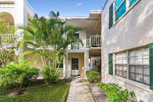 128b-4325 Aegean Dr, TAMPA, FL, 33611-2438 | Card Image
