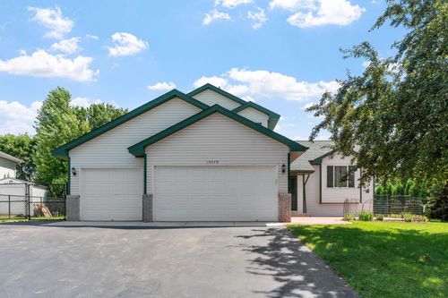 10779 57th St Ne, Albertville, MN, 55301-9698 | Card Image