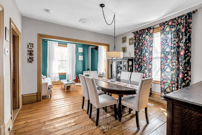 1654 County Rd, House other with 4 bedrooms, 2 bathrooms and 6 parking in Dunvegan ON | Image 14