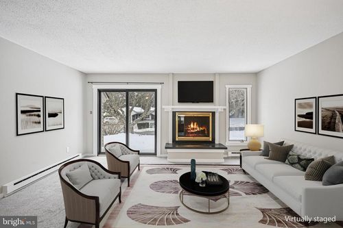 46 Ashton Way, WEST CHESTER, PA, 19380-6915 | Card Image