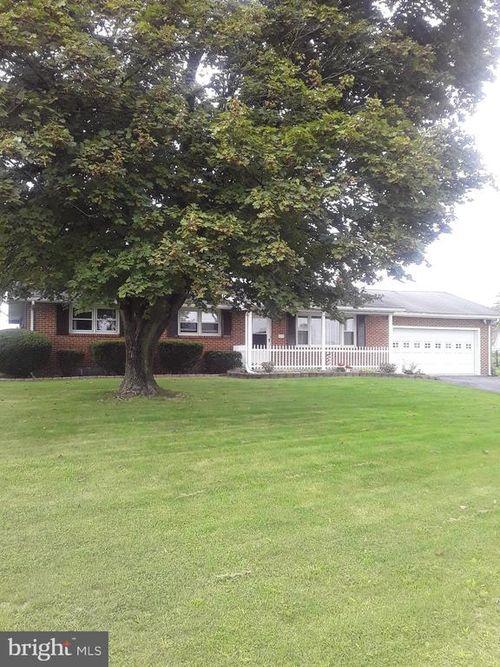 28 Kough Rd, Newville, PA, 17241-9603 | Card Image